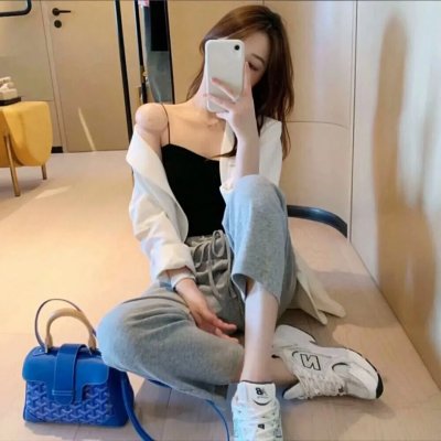 重回校园我赖上高冷校花